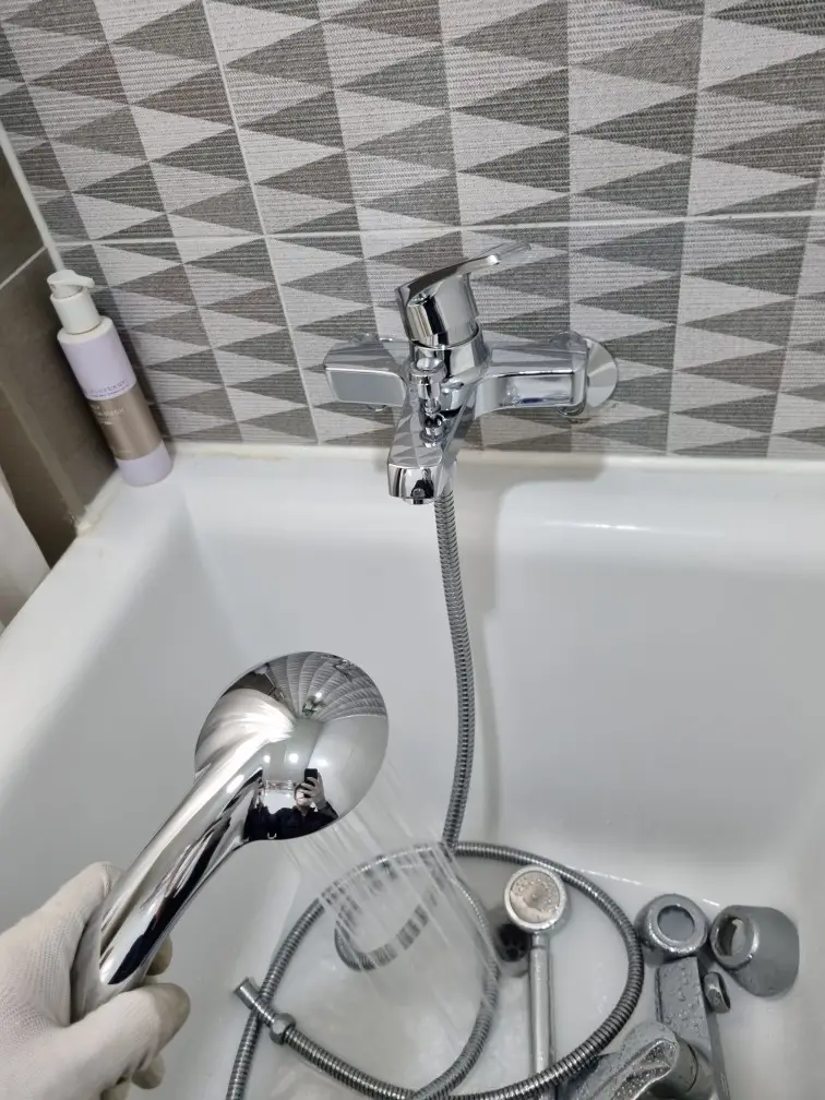 욕실 샤워기 교체 8